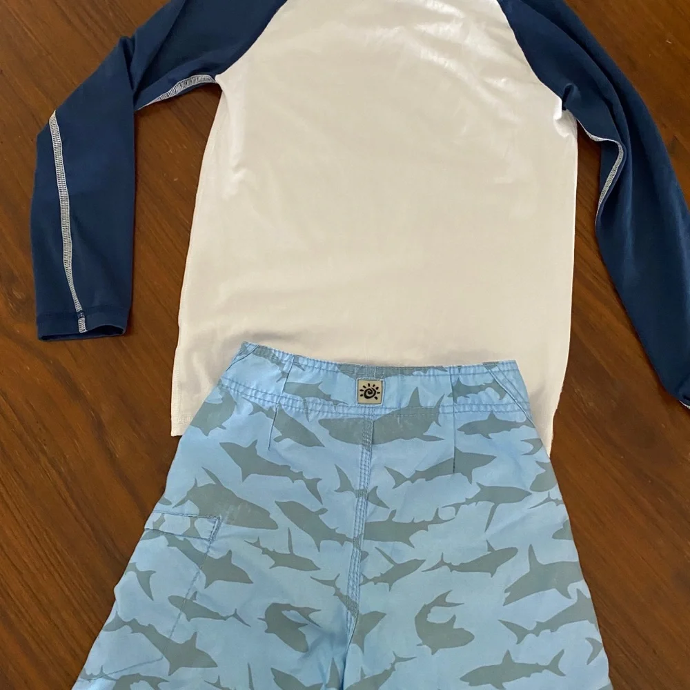 Surfer Swim Set - Picture 3 of 8